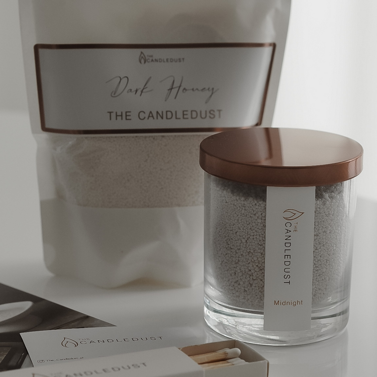 Candledust navullingen (Refill Kits) voor poederkaarsen met luxe geuren in hersluitbare verpakking en glazen kaars.